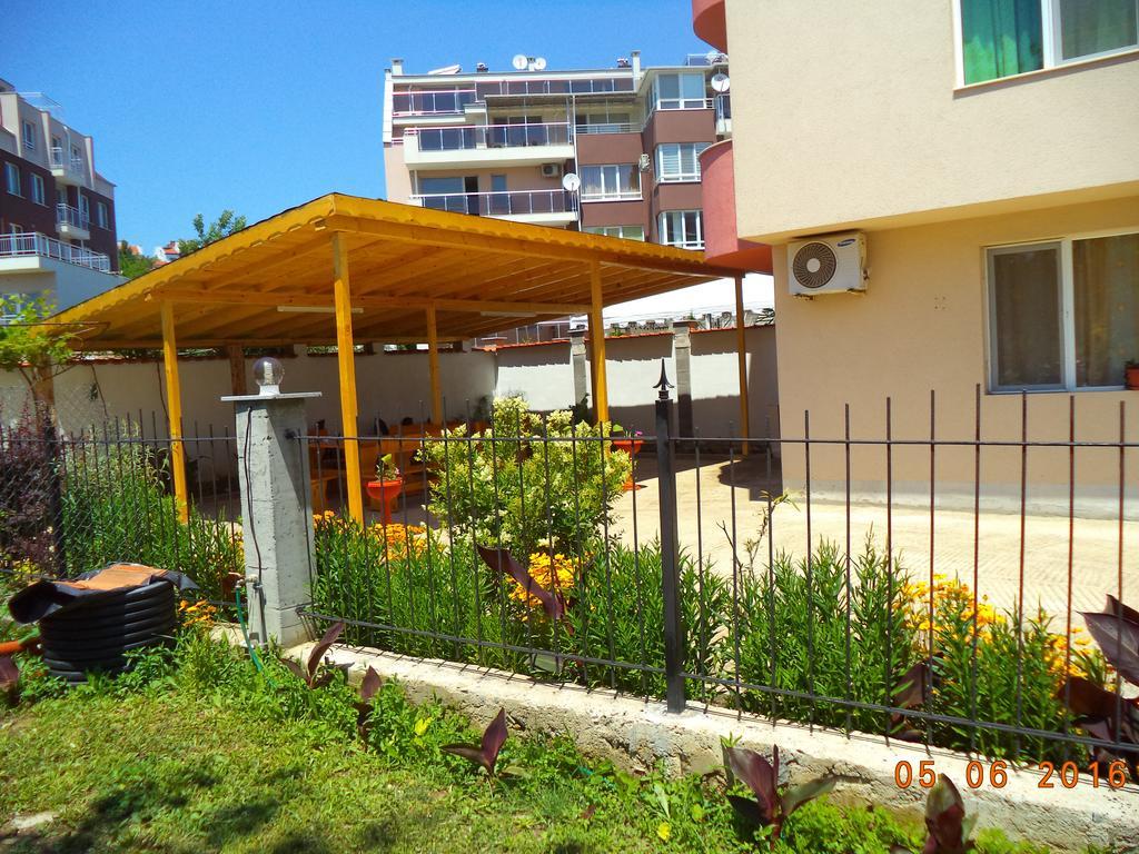 Sveti Georgi Guest House Szozopol Kültér fotó